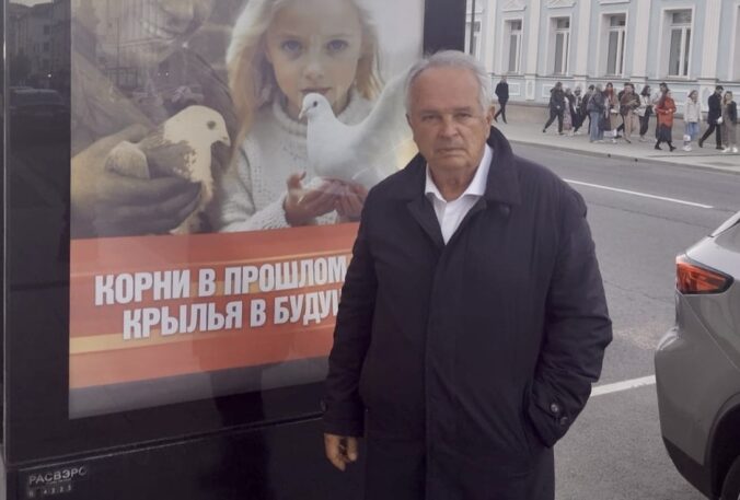 Nebol som súčasťou Ficovho sprievodu, tvrdí Radačovský. Do Moskvy vraj išiel na vlastné pozvanie – FOTO Nebol som súčasťou Ficovho sprievodu, tvrdí Radačovský. Do Moskvy vraj išiel na vlastné pozvanie – FOTO