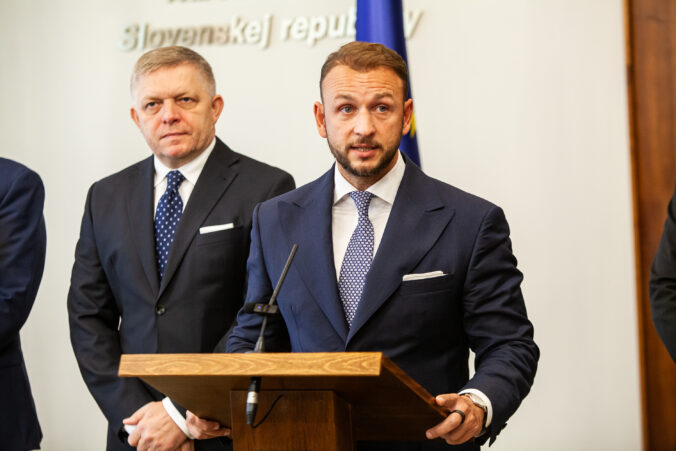 Ministerstvo vnútra chce rok po atentáte na Fica bojovať proti nenávisti na internete, chystá nový zákon – VIDEO Ministerstvo vnútra chce rok po atentáte na Fica bojovať proti nenávisti na internete, chystá nový zákon – VIDEO