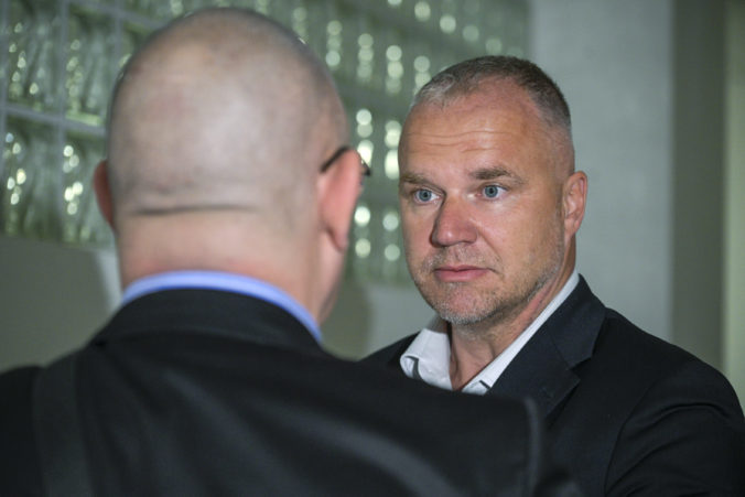 Suchoba odmietol vinu aj peňažný trest, súd v kauze tendrov na finančnej správe vytýčil osem pojednávaní Suchoba odmietol vinu aj peňažný trest, súd v kauze tendrov na finančnej správe vytýčil osem pojednávaní