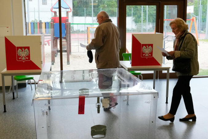 Poľsko si volí prezidenta, výsledky rozhodnú o budúcnosti vlády aj vzťahu s USA a Úniou Poľsko si volí prezidenta, výsledky rozhodnú o budúcnosti vlády aj vzťahu s USA a Úniou
