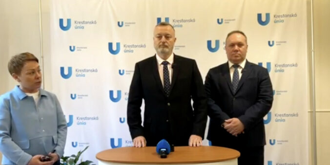 Do ústavy chcú dostať dve pohlavia aj právo na život počatého dieťaťa. Kresťanská únia rokuje o podpore vládneho návrhu – VIDEO Do ústavy chcú dostať dve pohlavia aj právo na život počatého dieťaťa. Kresťanská únia rokuje o podpore vládneho návrhu – VIDEO
