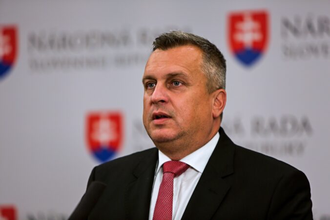 Danko pripustil vystúpenie Slovenska z Únie, pobúrili ho aj slová nemeckého kancelára Merza – VIDEO Danko pripustil vystúpenie Slovenska z Únie, pobúrili ho aj slová nemeckého kancelára Merza – VIDEO