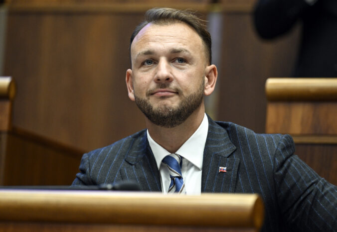 Šutaj Eštok: Odsúdenie guvernéra NBS Kažimíra vyvoláva vážne právne a spoločenské pochybnosti o právnom štáte – VIDEO Šutaj Eštok: Odsúdenie guvernéra NBS Kažimíra vyvoláva vážne právne a spoločenské pochybnosti o právnom štáte – VIDEO