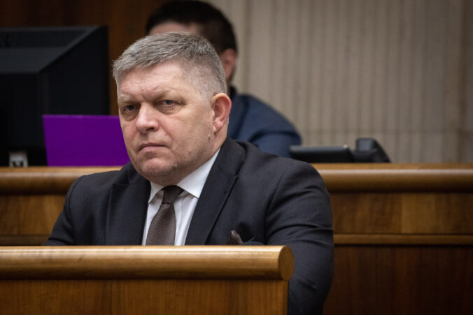 Smer-SD by návrh na zmenu ústavy zakotvujúci dve pohlavia podporil, aj keby ho predloží opozícia – VIDEO