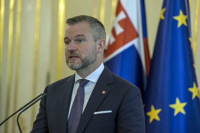 Pellegrini zablahoželal novému poľskému prezidentovi Nawrockému, pozval ho na oficiálnu návštevu Slovenska