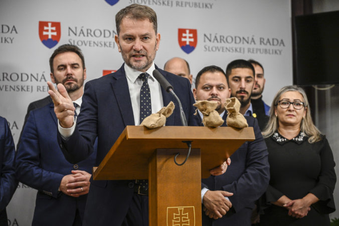 Koalícia sa chystá zmanipulovať voľby, ide o plán Fica ukradnúť opozícii dva hlasy, tvrdí Matovič – VIDEO