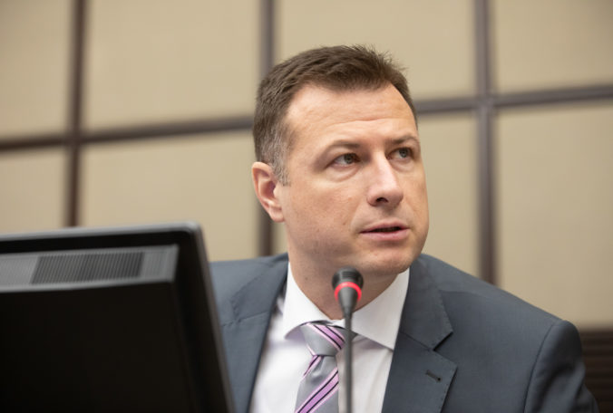 Exministrovi Gálovi navrhuje prokurátor podmienku a peňažný trest vo výške minimálne 80-tisíc eur Exministrovi Gálovi navrhuje prokurátor podmienku a peňažný trest vo výške minimálne 80-tisíc eur