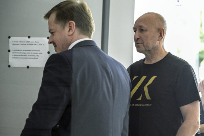 Zoroslav Kollár navrhuje zrušiť Nadáciu Zastavme korupciu, údajne dlhodobo porušuje zákon Zoroslav Kollár navrhuje zrušiť Nadáciu Zastavme korupciu, údajne dlhodobo porušuje zákon
