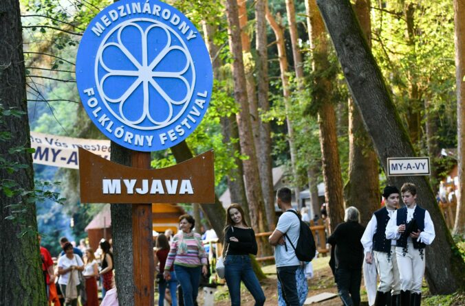 Na Medzinárodnom folklórnom festivale Myjava 2025 sa predstaví takmer 2000 účinkujúcich, chýbať nebude ani jarmok či koštovka páleného Na Medzinárodnom folklórnom festivale Myjava 2025 sa predstaví takmer 2000 účinkujúcich, chýbať nebude ani jarmok či koštovka páleného