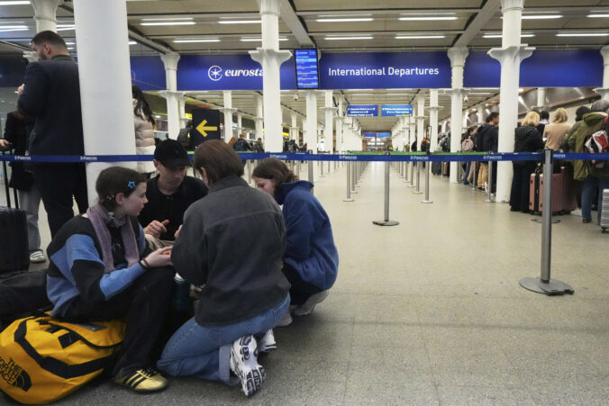 Krádež káblov zastavila vlaky medzi Parížom a Londýnom