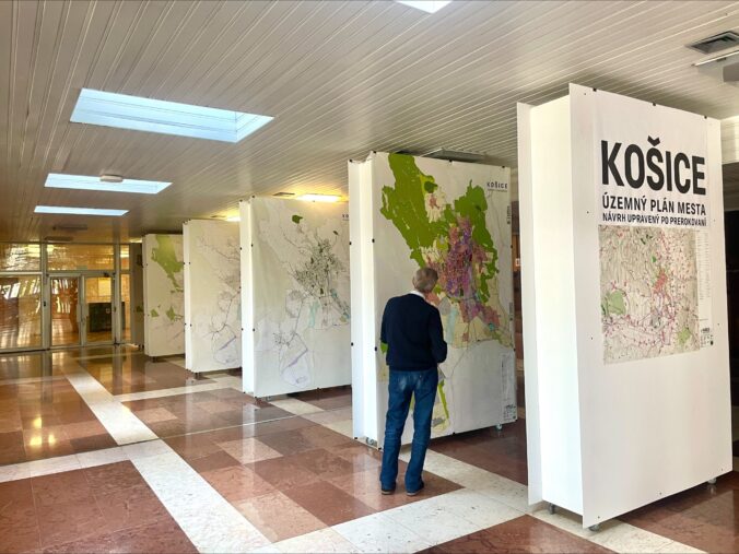 Mestské zastupiteľstvo v Košiciach schválilo nový územný plán mesta, pôvodný platí od roku 1976 Mestské zastupiteľstvo v Košiciach schválilo nový územný plán mesta, pôvodný platí od roku 1976