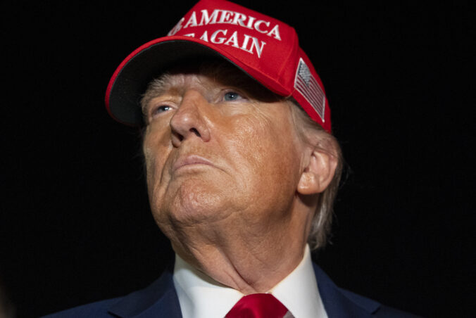 Trump chce rozložiť „hlboký štát“, v USA prepustili viac ako 1 300 zamestnancov ministerstva zahraničných vecí Trump chce rozložiť „hlboký štát“, v USA prepustili viac ako 1 300 zamestnancov ministerstva zahraničných vecí