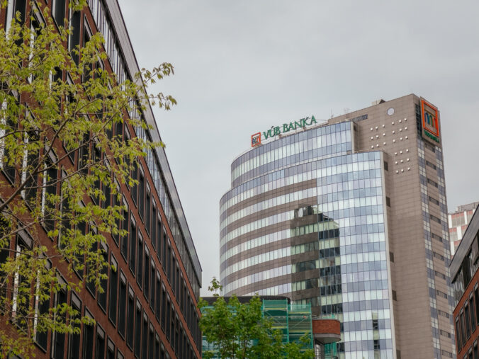 Najlepšou bankou na Slovensku podľa Euromoney za rok 2025 je VÚB