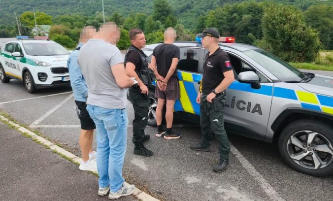 Polícia zadržala v Žiari nad Hronom hľadaného Taliana, odsúdený bol za drogovú trestnú činnosť