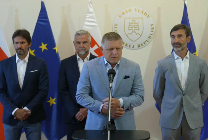 Slovenská opozícia je súčasťou „majdanizácie“ sveta, podľa Fica chce konflikt a rozvrátiť štát – VIDEO