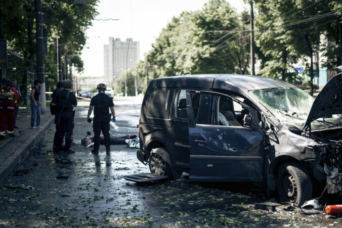Ruské útoky na Ukrajine zabili 2 civilistov a ďalších 33 zranili