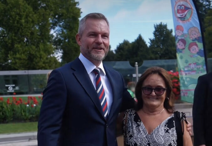 Prezidentský palác zažil nápor návštevníkov, počas Dňa otvorených dverí prišlo takmer 10-tisíc ľudí – VIDEO