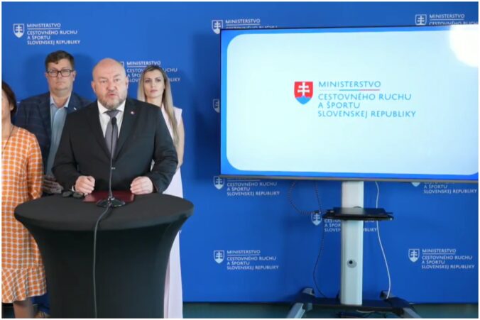 Menšie obce dostanú 20 miliónov na športovú infraštruktúru, ministerstvo vyhlásilo výzvu – VIDEO