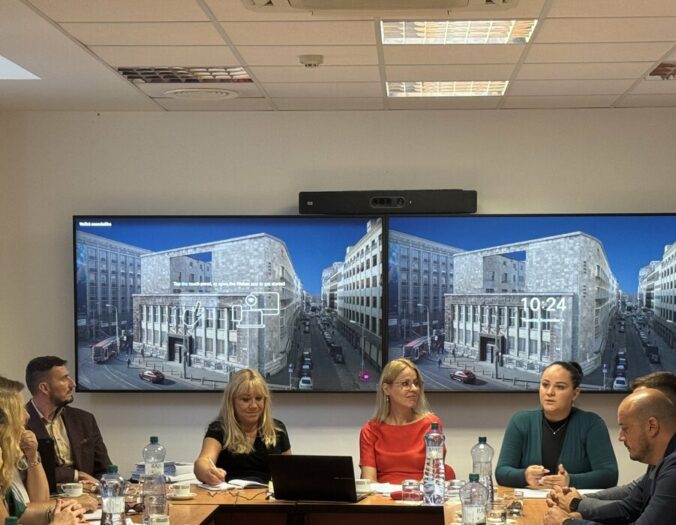 V prípadoch obchodovania s ľuďmi je nevyhnutné systematické posilňovanie spolupráce medzi políciou a prokuratúrou už od začiatku trestného konania