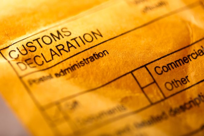 Poštová doprava do USA klesla po zrušení daňovej výnimky o viac ako 80 percent