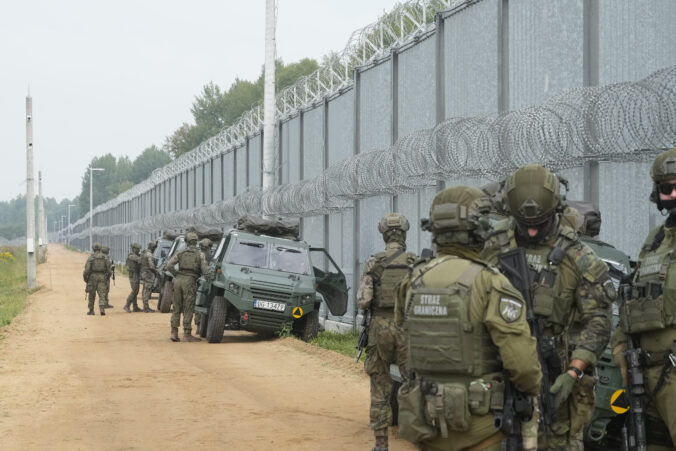 Poľsko uzavrie východné hranice v reakcii na rusko-bieloruské manévre