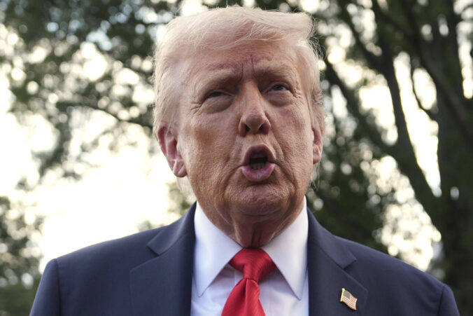 Trump povedal, že jeho trpezlivosť s Putinom sa rýchlo stráca