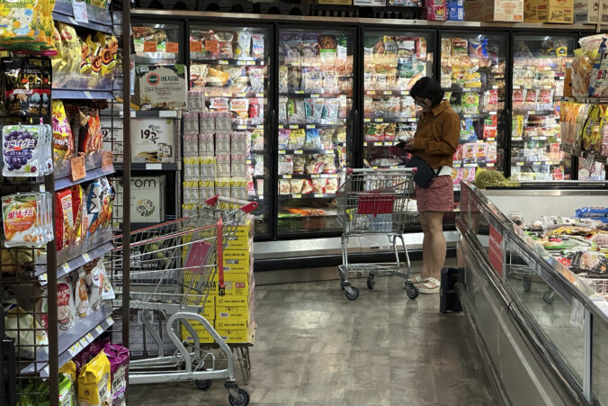 Medziročná inflácia v eurozóne v auguste zostala na úrovni 2 %