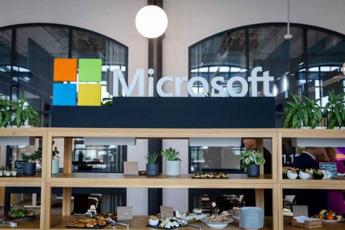 30 rokov Microsoftu na Slovensku: Od Windows 95 po AI revolúciu verejnej správy