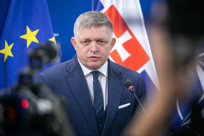 Vojna na Ukrajine nie je podľa Fica našou vojnou. Ak chú ľudia premiéra vojny, musia si zvoliť iného