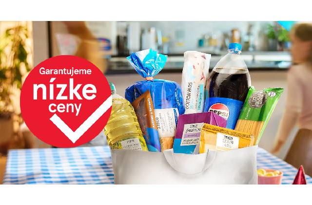 Tesco zmrazuje nízke ceny vyše 900 výrobkov až do konca roka