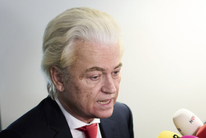 Krajne pravicový holandský politik Wilders zrušil rozhlasovú debatu pre obavy z útoku