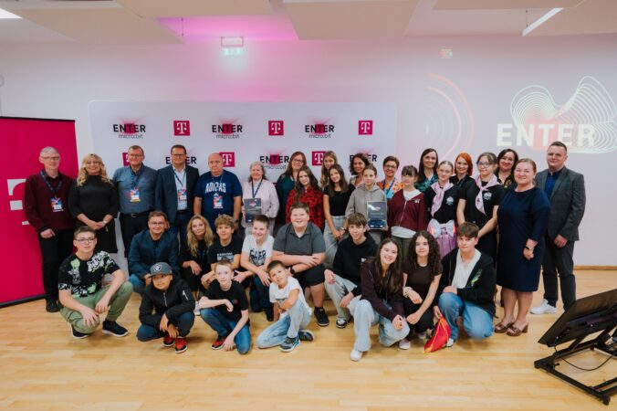 Vzdelávací program Enter posunul latku digitálnych zručností u viac ako stotisíc žiakov a pokračuje ďalej