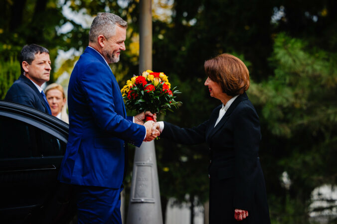 Pellegrini si v Severnom Macedónsku pozrel unikátne laboratórium, ktorého vznik podporilo aj Slovensko – FOTO
