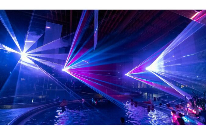Halloweenska párty v AquaCity Poprad: večerné kúpanie, DJ a laserová show v srdci Tatier