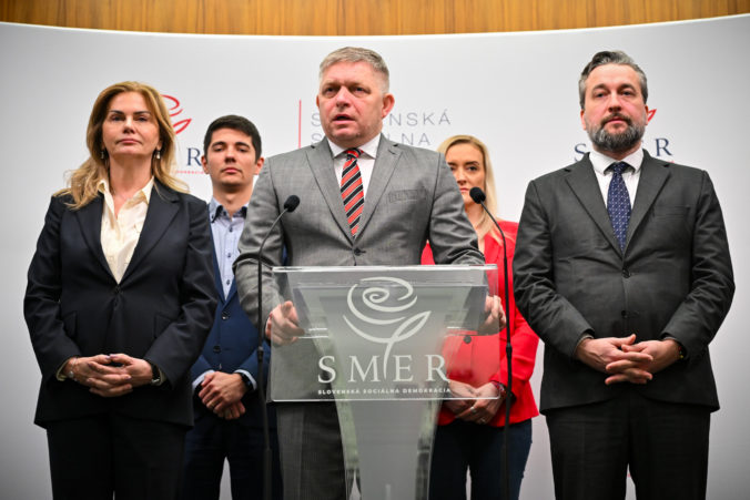 Smer definitívne vylúčili zo Strany európskych socialistov, dôvodom je hrubý rozpor s ich hodnotami