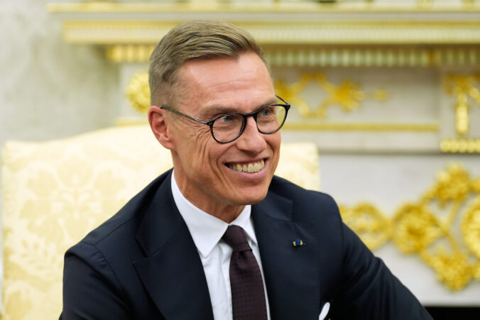 Rusko musí k rokovaniu donútiť bič, hovorí fínsky prezident