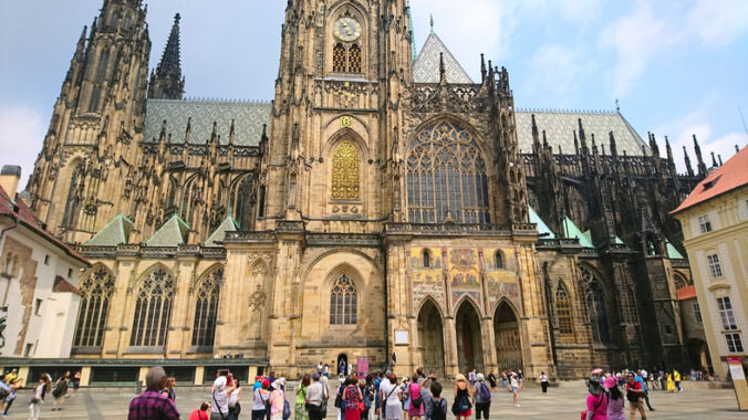 Demonštranti v Prahe protestovali proti obsadeniu ministerstva životného prostredia stranou Motoristi