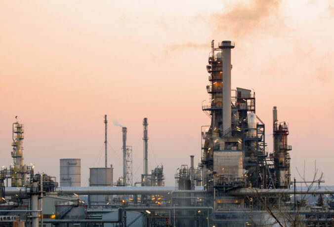 Útok dronov spôsobil požiar v plynárenskom závode v ruskej Orenburskej oblasti