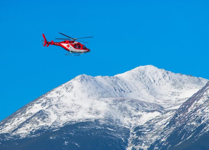 Turisti padali dvesto metrov a prežili, záchranári hovoria o veľkom šťastí – VIDEO
