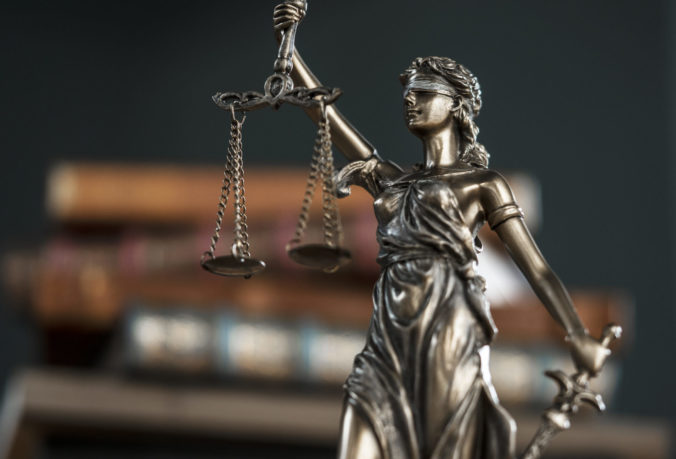 Súdny proces v kauze vraždy advokáta Valka by sa mal začať v januári