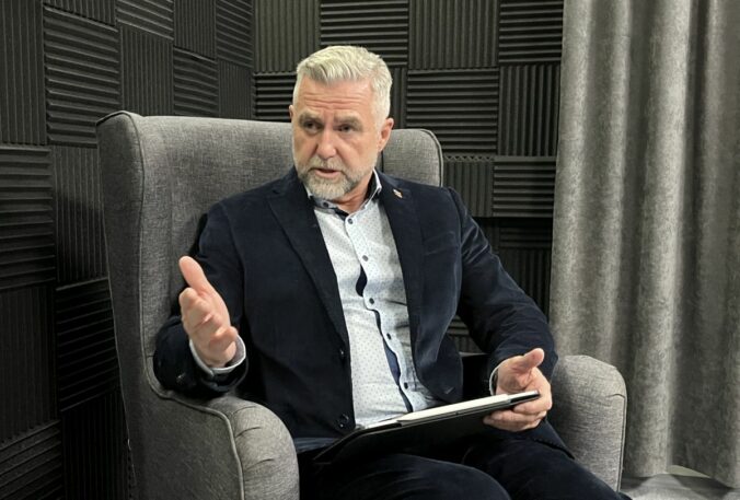 Trestná činnosť podľa Gašpara klesá. Opozícia a média nahovorili verejnosti, že kradnúť je teraz beztrestné – VIDEO