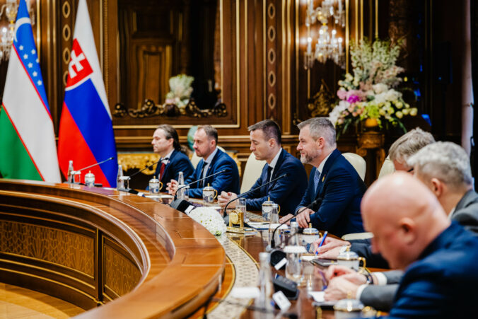 Pellegrini sa zúčastnil na otvorení Generálnej konferencie UNESCO, rokoval aj s prezidentmi Uzbekistanu a Srbska – FOTO