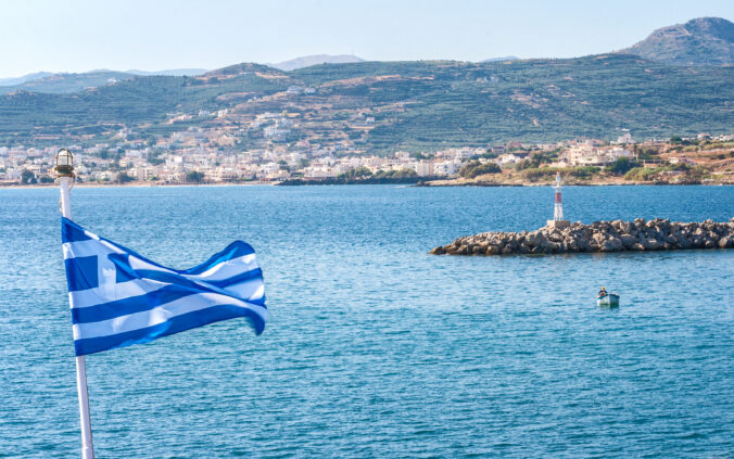 Streľba na Kréte dvoch ľudí zabila, desiatich zranila, údajne išlo o vendetu