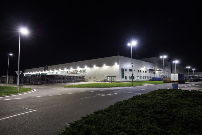 Bezkonkurenčná rýchlosť dodávok originálnych dielov prináša zákazníkom značky Škoda servis bez zbytočných prestojov