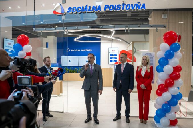 Sociálna poisťovňa otvára nové klientské centrum v Nitre, bude dostupné aj cez víkend – FOTO