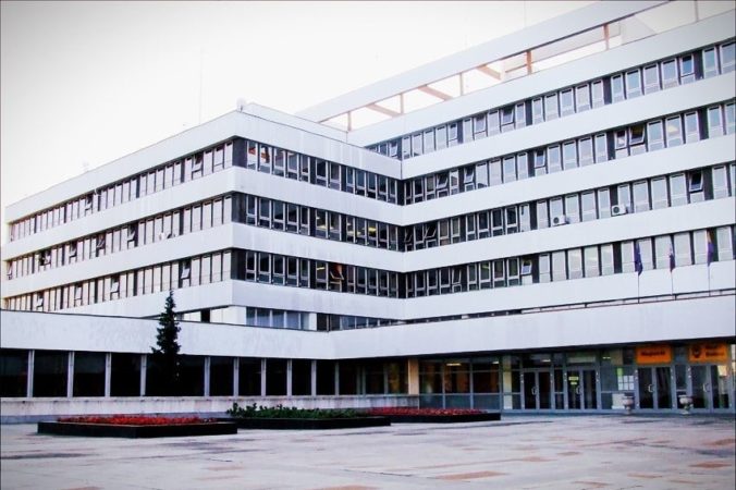 Pozrite si, ktoré úrady budú v Košiciach 17. novembra zatvorené a kde budú skrátené úradné hodiny