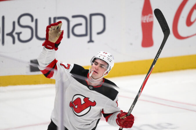 Nemec opäť s víťaznou trefou. Nedá sa zastaviť, hovorí o slovenskom obrancovi legenda New Jersey