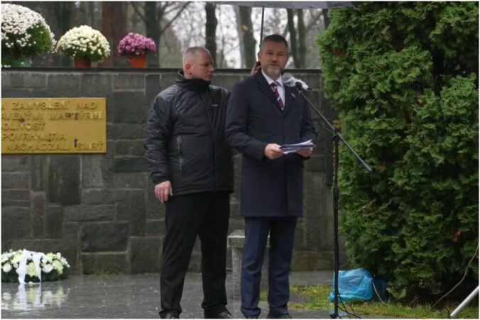 Vďaka novembru 1989 môžeme slobodne vysloviť svoj názor, Pellegrini apeloval aj na úctu k študentom – VIDEO