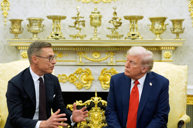 Trump podľa Stubba už siahol po biči, nastal však čas pritlačiť na Rusko novými sankciami