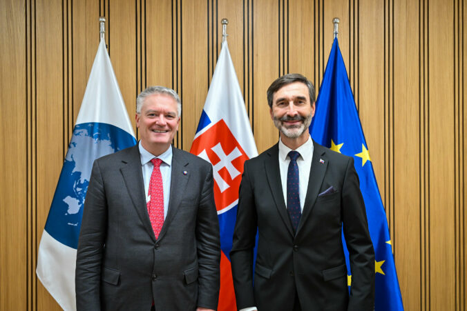 Slovensko oslavuje 25. výročie vstupu do OECD, za ten čas sa hospodársky rast a HDP takmer zdvojnásobili